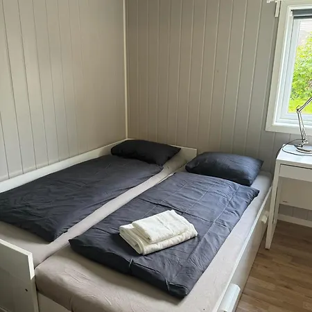 With Shared Kitchen And Bathroom Nr 3 *