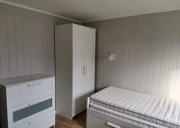 With Shared Kitchen And Bathroom Nr 3 Accommodatie bij particulieren
